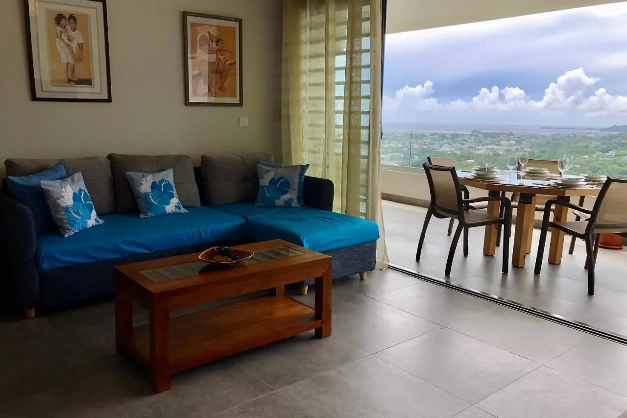 Alicia'S Sky Flat On The Heights With Nice View On The Sea And Papeete